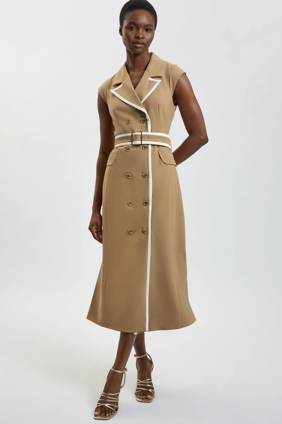 Robe Midi Cintrée À Double Boutonnage Avec Ceinture Et Liserés Contrastants