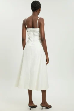Robe Midi Cintrée En Mélange De Lin Avec Surpiqûres Contrastées