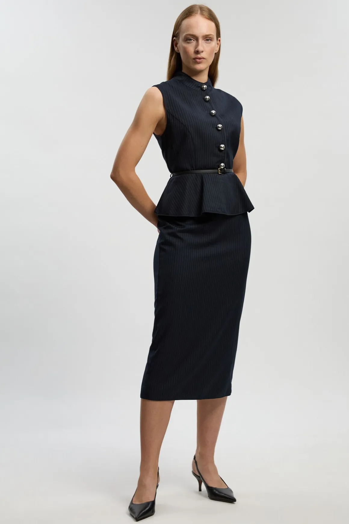 Robe Midi Cintrée À Rayures Tennis Avec Basque Et Ceinture