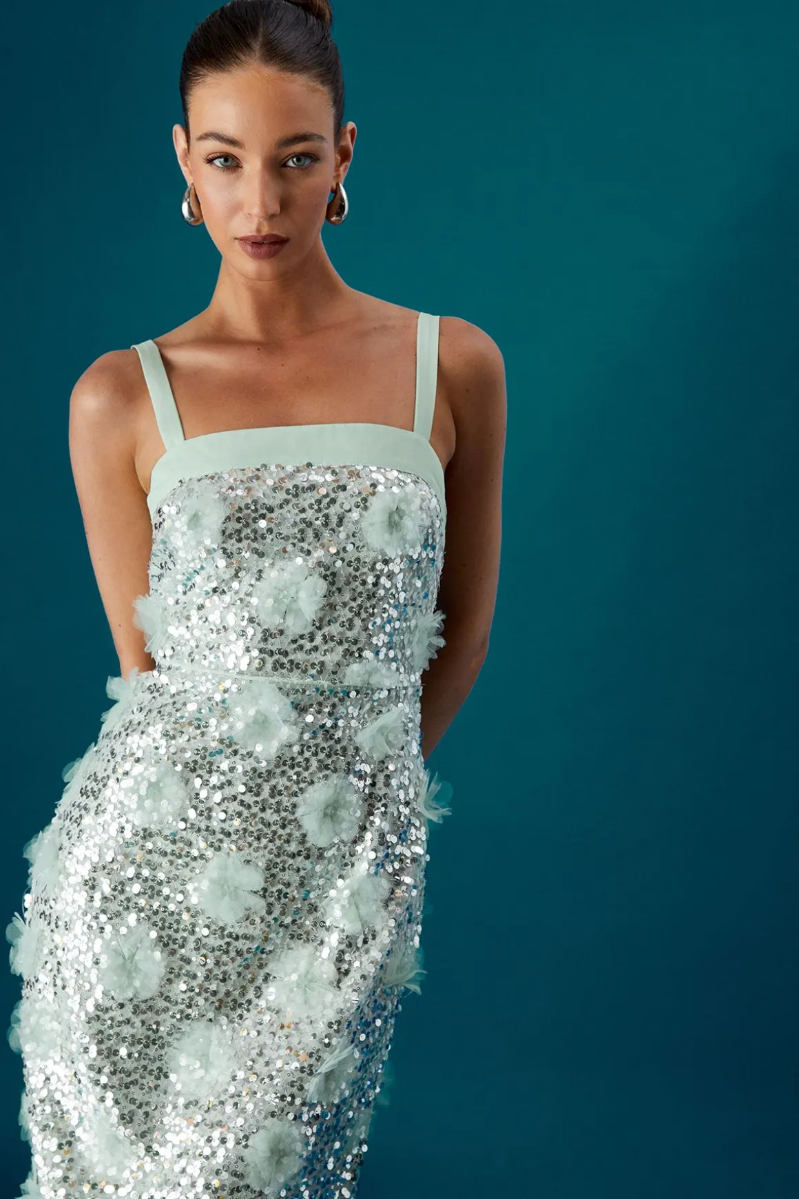 Robe Midi Coast Muse à Bretelles avec Fleurs Sequins 3D