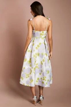 Robe Midi Col Montant À Bretelles Tulipe En Jacquard