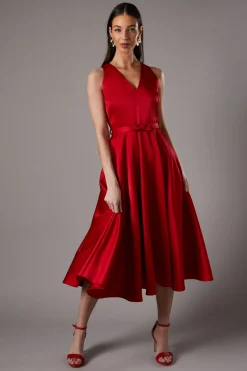 Robe Midi à Col V avec Jupe Volumineuse et Détail Nœud