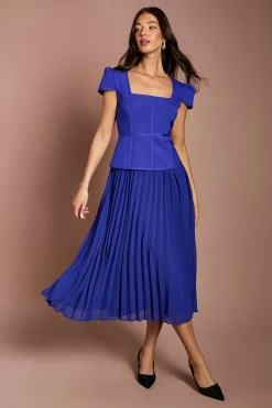 Robe Midi À Corsage Bandage À Manches Courtes Et Jupe Plissée