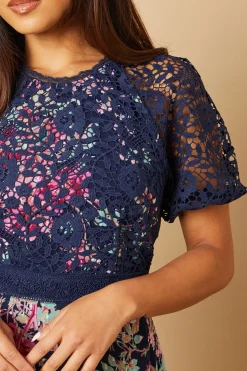 Oasis Robe Midi à Corsage en Dentelle Florale Petite Occasion<Femme Robes Mi-Longues|Satin Et Dentelle