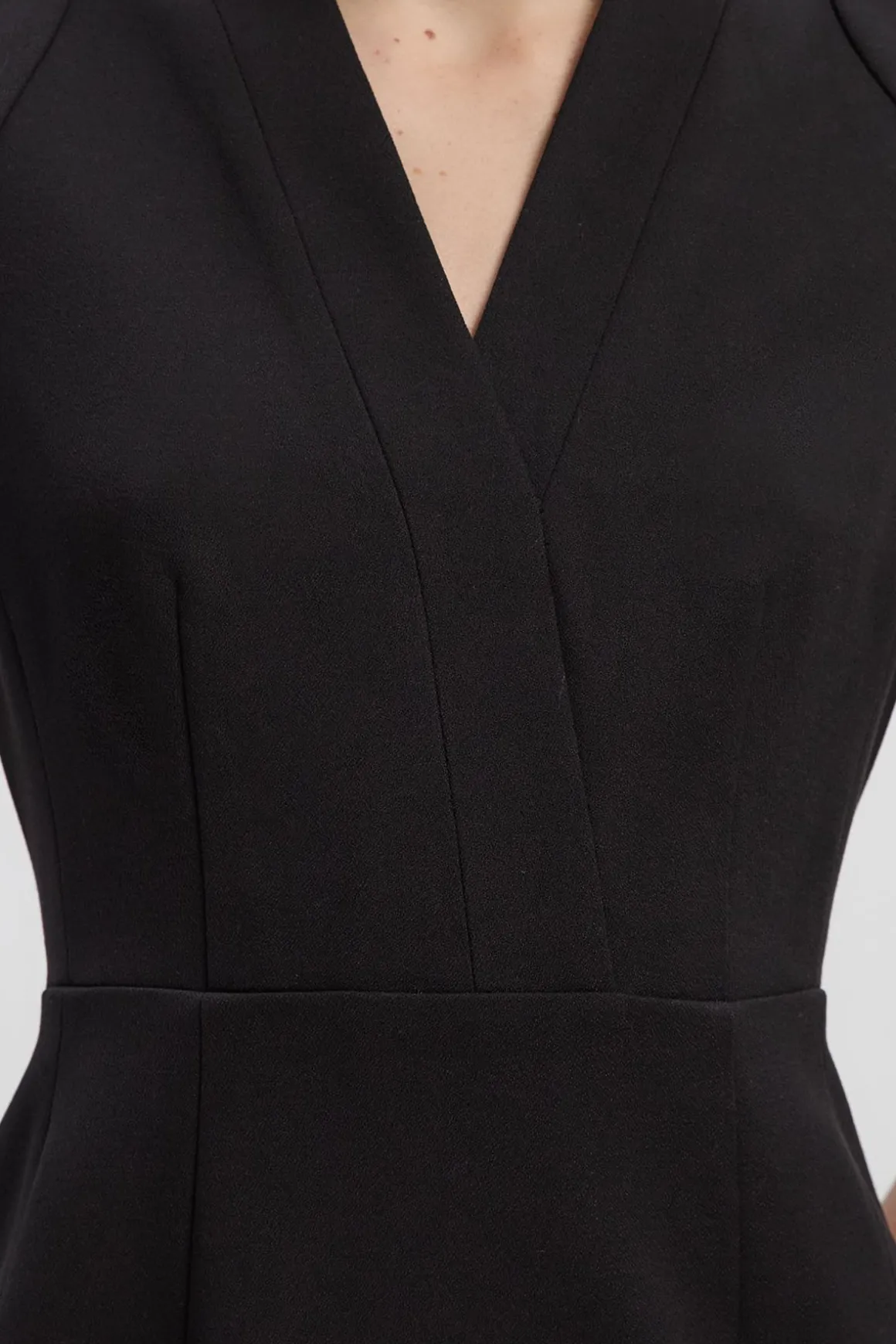 Robe Midi Crayon Structurée en Crêpe Forever