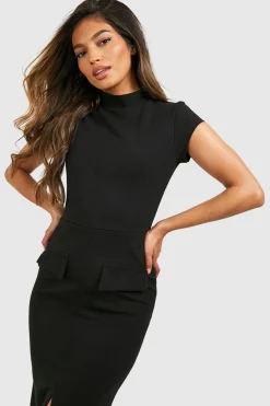 Robe Midi Crêpe à Col Haut et Détail de Poche