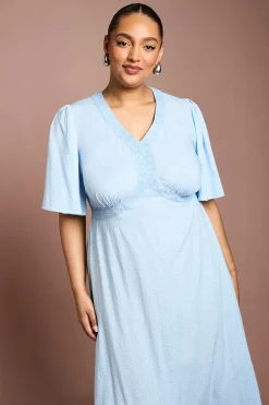 Dorothy Perkins Robe Midi Curve À Manches Papillon Et Finitions En Dentelle<Femme Toutes Les Robes|Robes Mi-Longues
