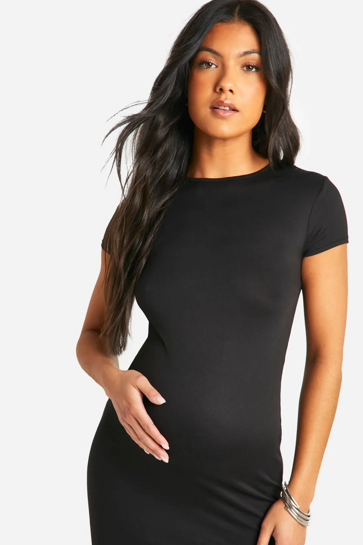 Robe midi de maternité ultra douce à manches courtes