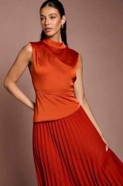 Robe Midi Drapée à Col Haut et Jupe Plissée