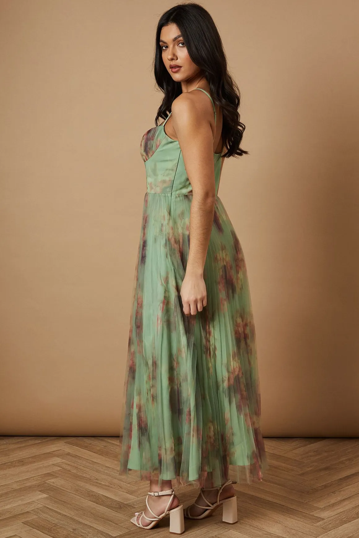 Robe Midi à Détail Corset Fleuri