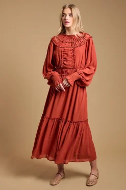 Robe Midi à Détails Volantés