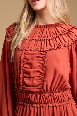 Robe Midi à Détails Volantés