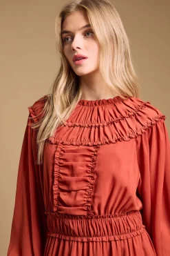 Robe Midi à Détails Volantés