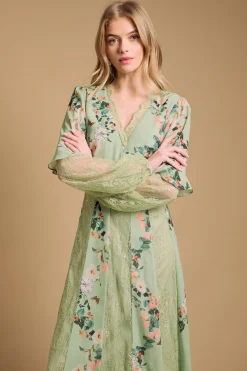 Robe Midi À Empiècement De Dentelle