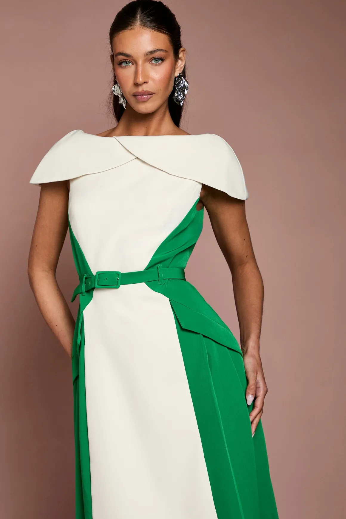Robe Midi En Crêpe À Blocs De Couleur Et Encolure Bardot