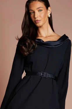 Robe Midi En Crêpe À Col Roulé Et Ceinture Avec Manches Longues