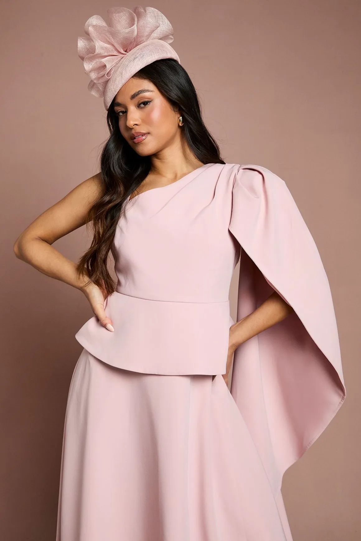 Robe Midi En Crêpe Lisa Tan À Une Épaule Petite Taille