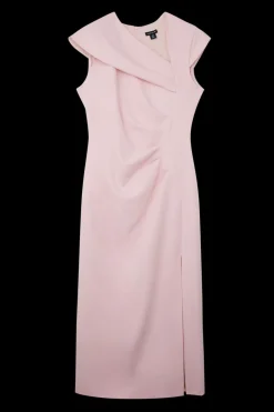 Robe midi en crêpe structurée à encolure asymétrique