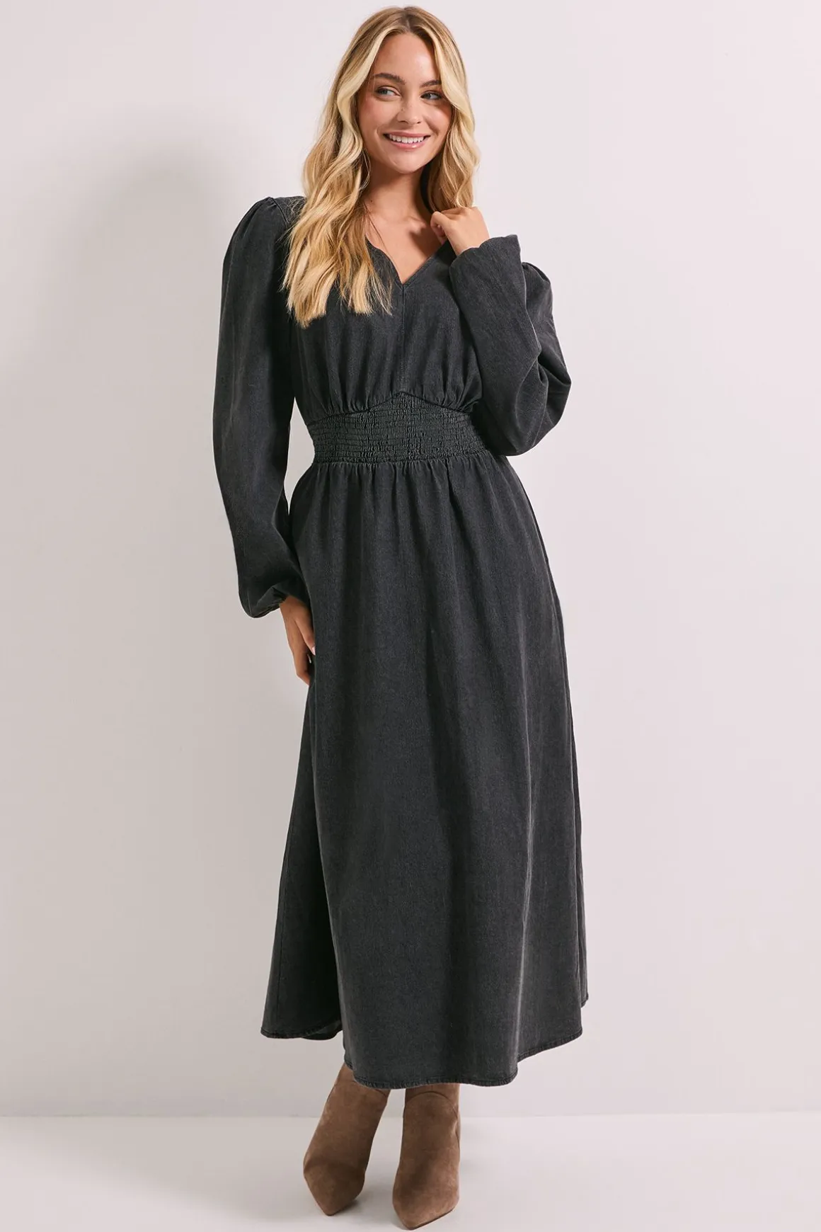Robe Midi en Denim à Manches Longues avec Taille Froncée