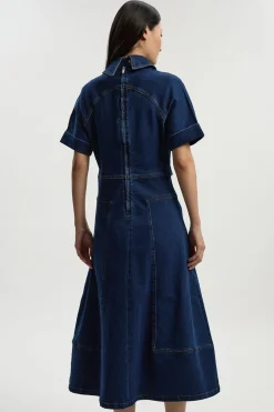 KarenMillen Robe Midi en Denim Stretch avec Détail Ceinture à Patte<Femme Denim|Robes Mi-Longues