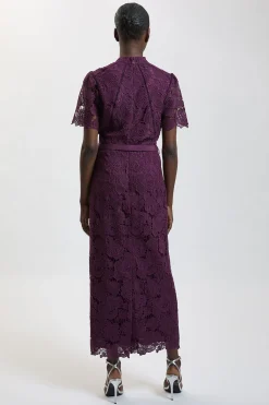 Robe Midi En Dentelle Avec Détail De Poche