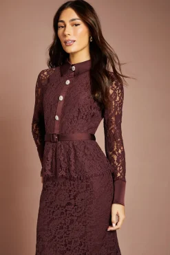 Robe Midi En Dentelle À Basque Ceinturée Et Manches Longues