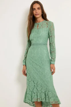 Robe Midi En Dentelle À Col Montant Avec Volants