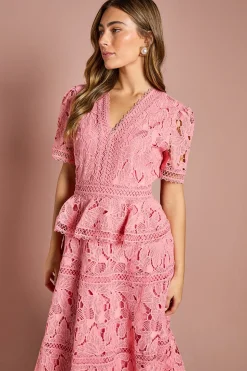 Robe Midi en Dentelle à Col V et Taille Péplum Étagée