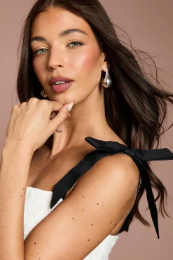 Robe Midi En Dentelle Florale Avec Nœuds Aux Épaules