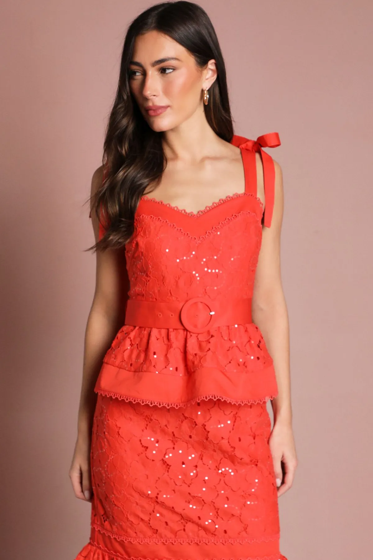 Coast Robe Midi En Dentelle À Sequins<Femme Robes Mi-Longues|Satin Et Dentelle