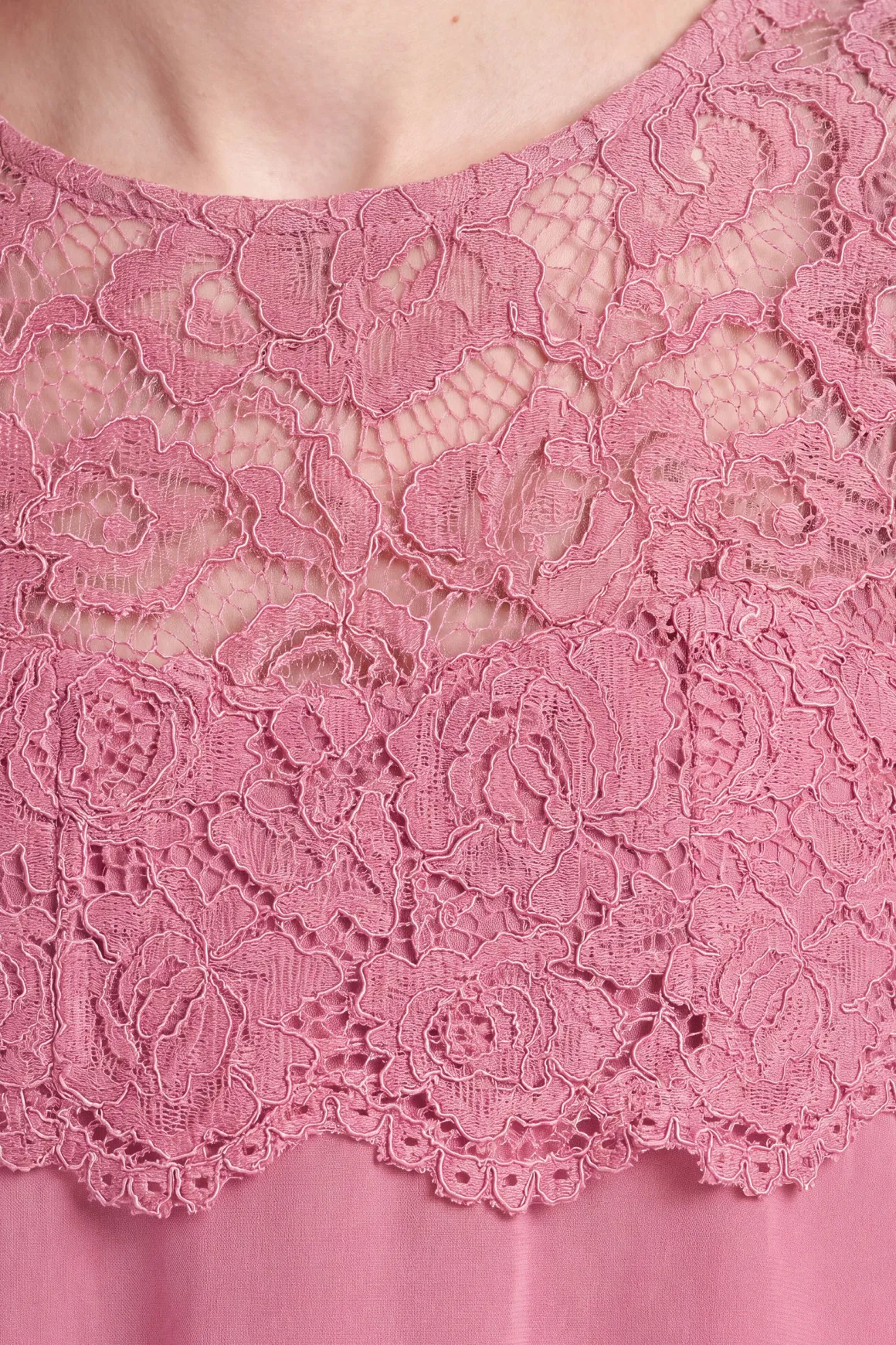 Robe Midi En Dentelle Superposée Petite Taille