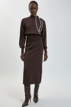 Robe Midi En Maille Avec Détail Cravate Au Col