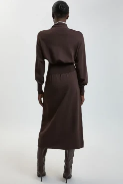 Robe Midi En Maille Avec Détail Cravate Au Col