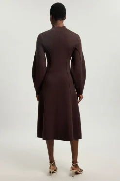 Robe Midi En Maille Col Montant À Manches Arrondies Effet Laine