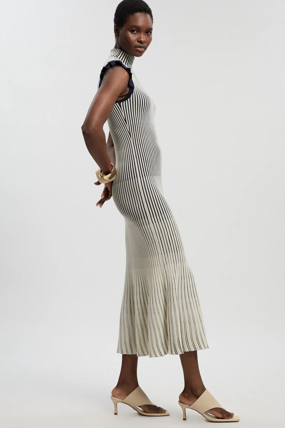 Robe Midi En Maille Pointelle À Manches À Volants