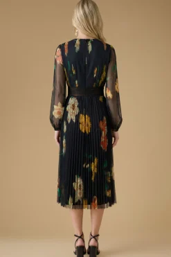 Robe Midi En Mesh Floral À Col V Avec Détail Boutonné