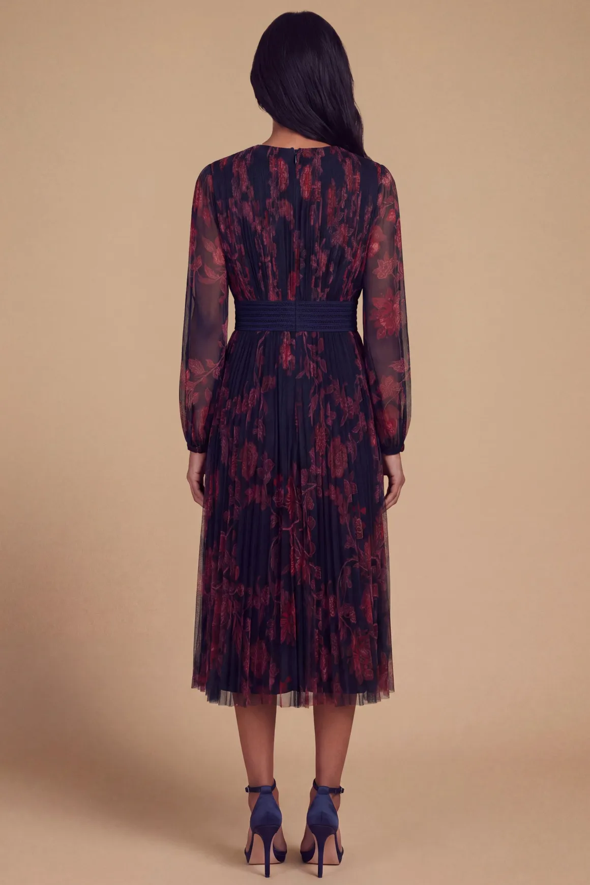 Robe Midi En Mesh Imprimé À Détail Boutonné Col V Petite