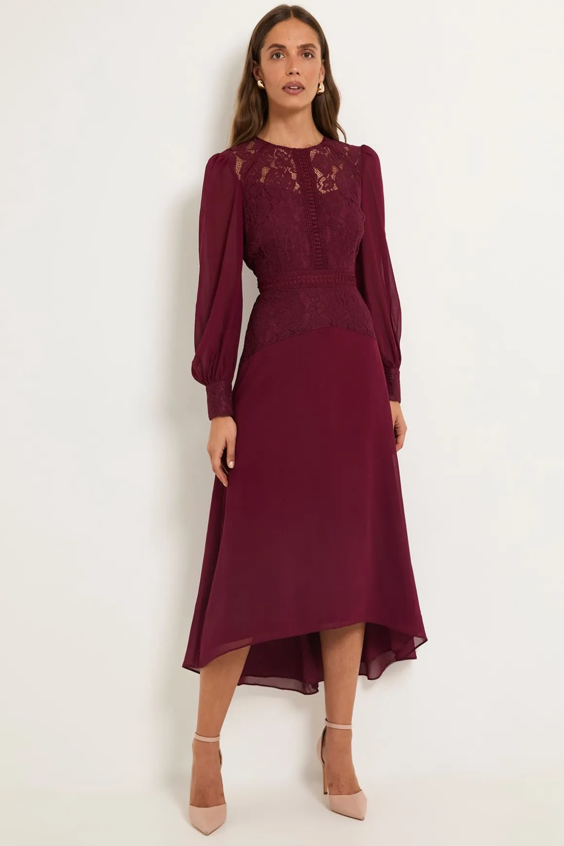 Robe Midi En Mousseline Avec Empiècements En Dentelle