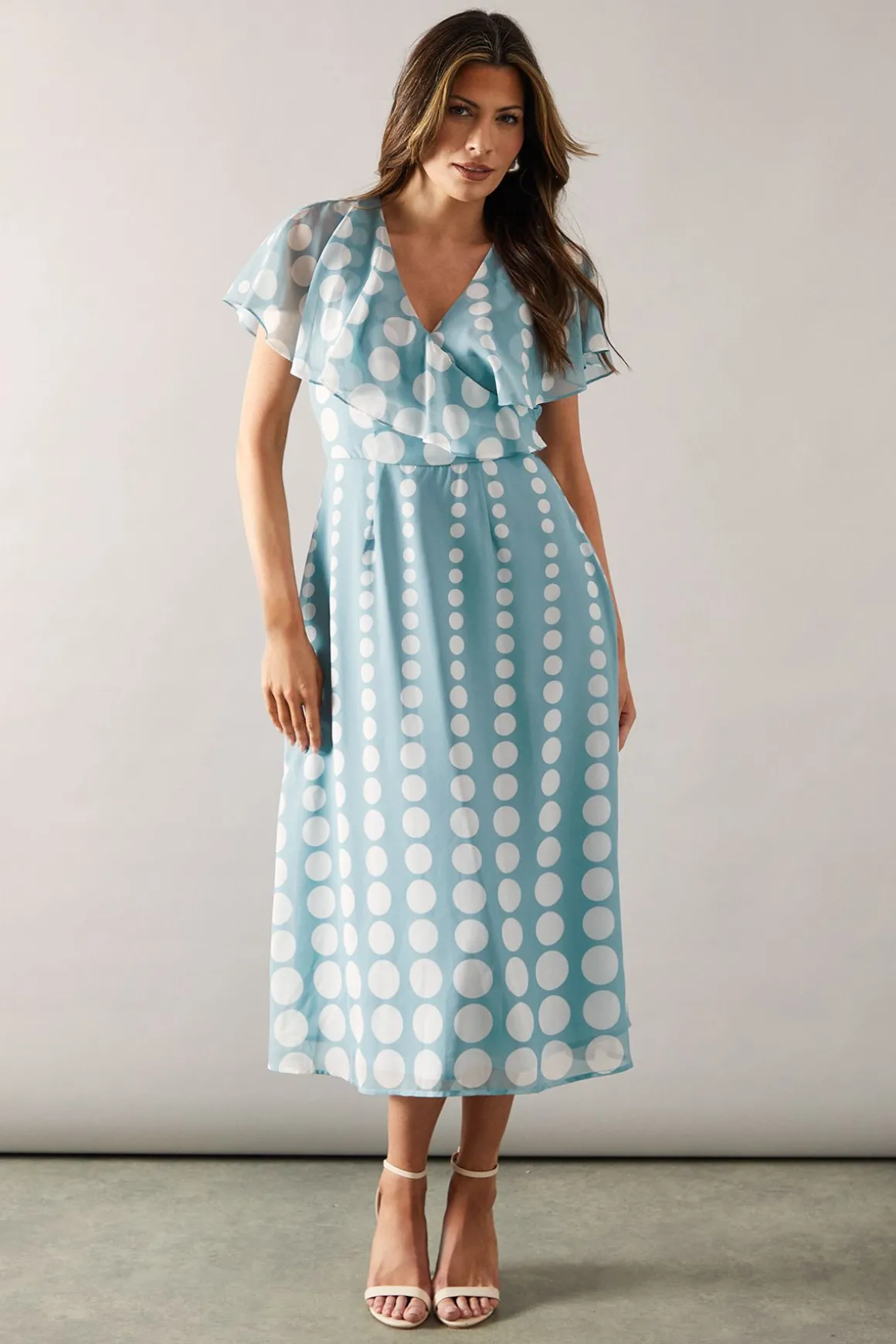 Robe Midi en Mousseline à Manches Cape avec Motif à Pois Bordés