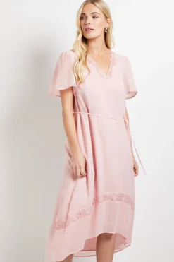 Wallis Robe Midi En Mousseline Petite Avec Insertions En Dentelle<Femme Robes Mi-Longues|Satin Et Dentelle