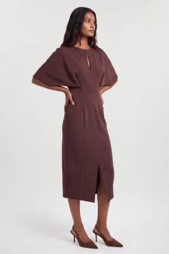 Robe Midi En Ponte Avec Détail Plissé Et Ouverture Goutte D'eau