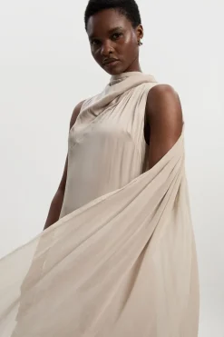 Robe Midi en Satin Drapé avec Détail Cape en Georgette