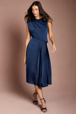 Robe Midi En Satin À Épaule Drapée Et Jupe Plissée