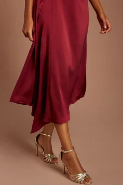 Robe Midi En Satin À Épaules Dénudées Et Ourlet Asymétrique Petite