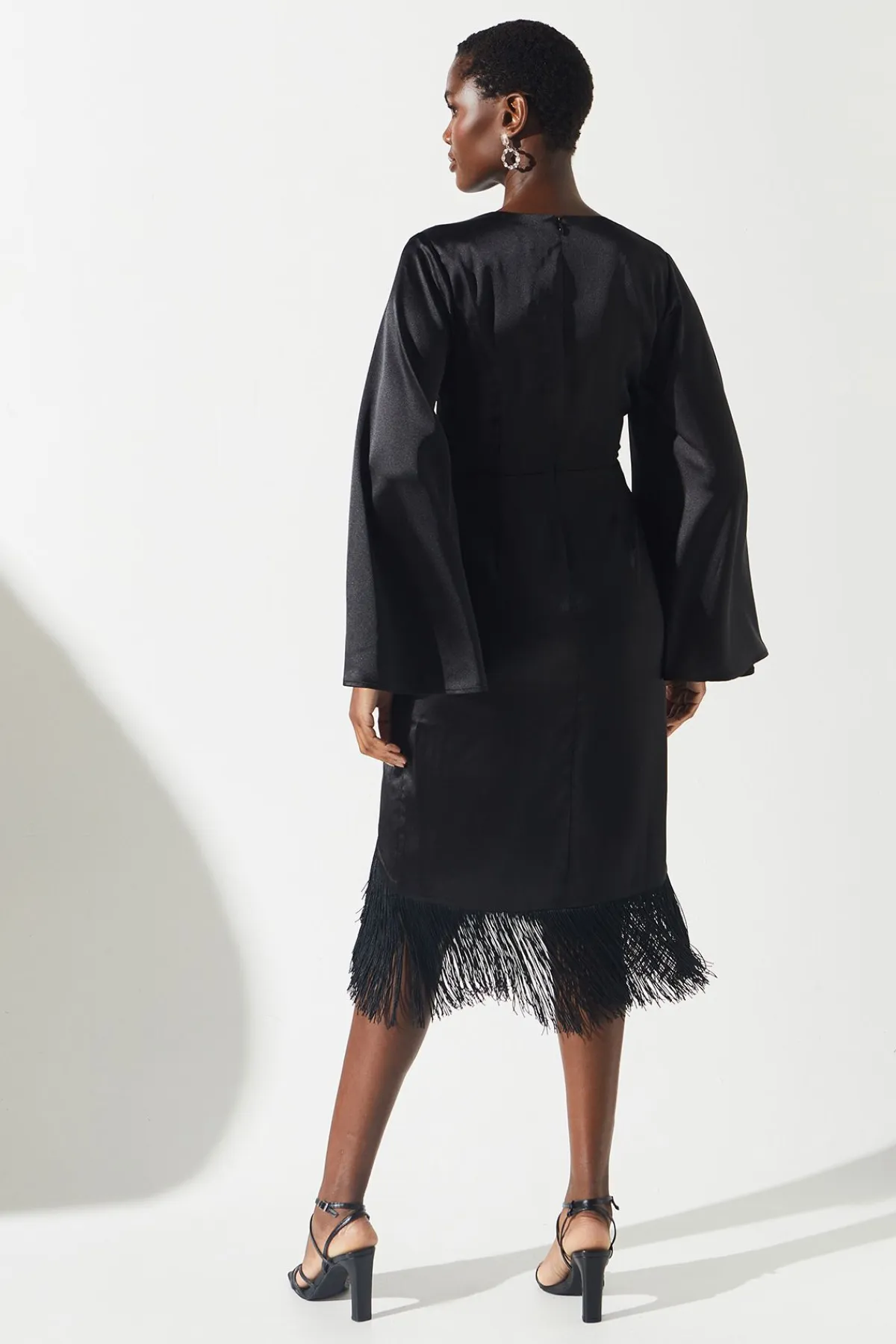 Coast Robe Midi en Satin à Taille Nouée et Ourlet à Franges<Femme Robes Mi-Longues|Satin Et Dentelle