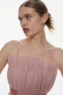 Robe midi en tulle à bandeau évasé