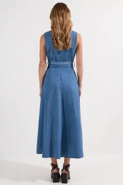 Robe Midi Fluide en Denim à Col Cranté et Ceinture Ajustée