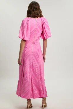 KarenMillen Robe Midi Fluide À Manches Courtes Avec Détail De Tissu À Rayures<Femme Robes Demoiselles D'Honneur|Robes Mi-Longues