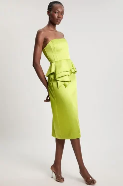 Robe Midi Fourreau En Satin Doublé Avec Basque
