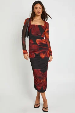 Robe Midi Grande Taille À Encolure Carrée Froncée En Mesh Fleuri